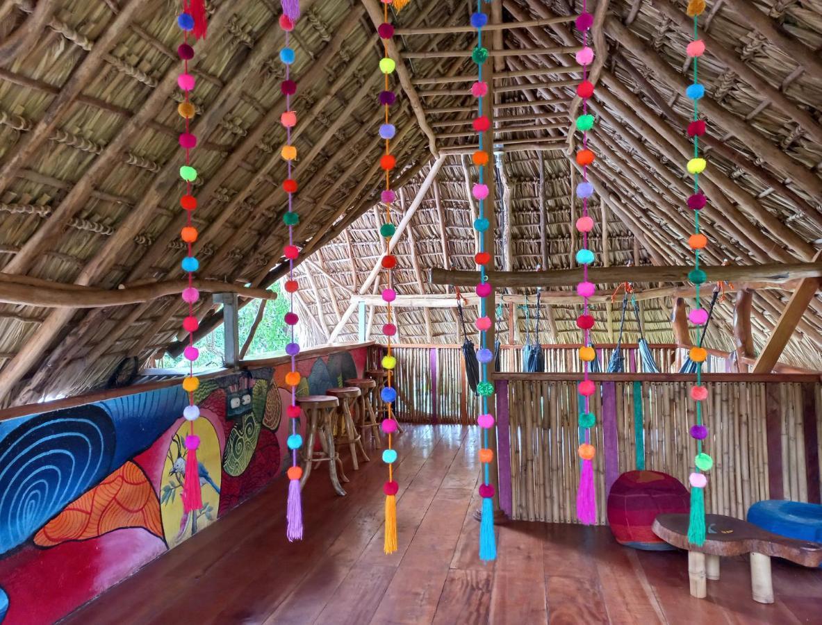La Urraca Loca Hostel Balgue 외부 사진