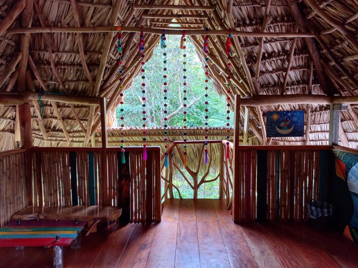 La Urraca Loca Hostel Balgue 외부 사진